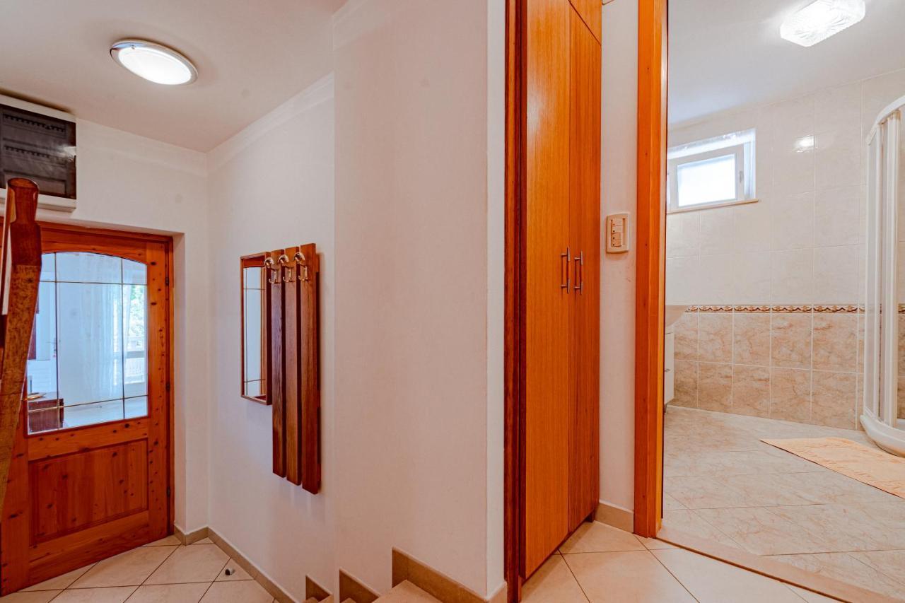 Apartment Ruzica Zrnovo ภายนอก รูปภาพ