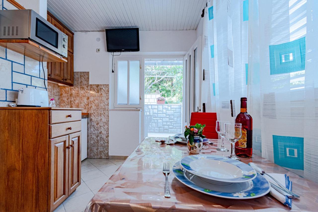 Apartment Ruzica Zrnovo ภายนอก รูปภาพ